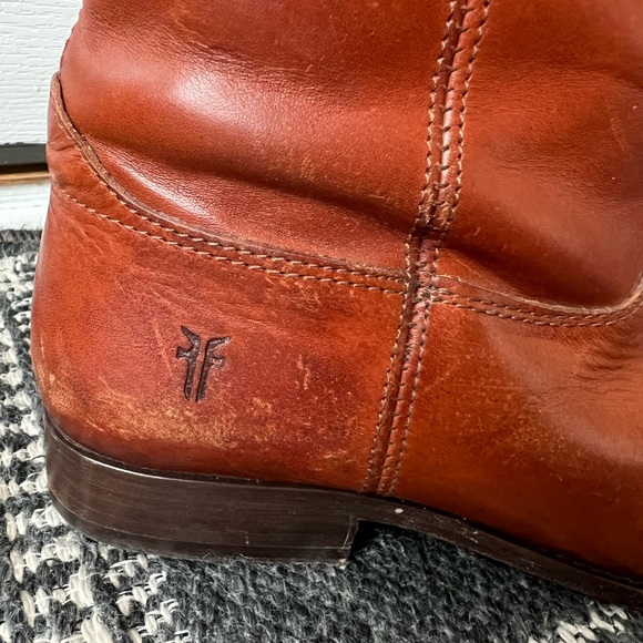 Frye -Melissa Button boots. Size 7.5. - Picture 2 of 6